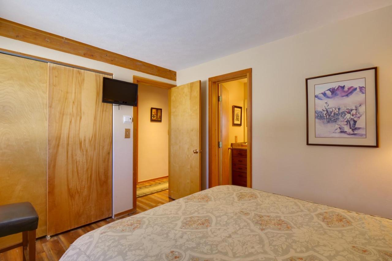 Silverthorne Condo Patio, Mtn Views, Pool Access! Exterior photo