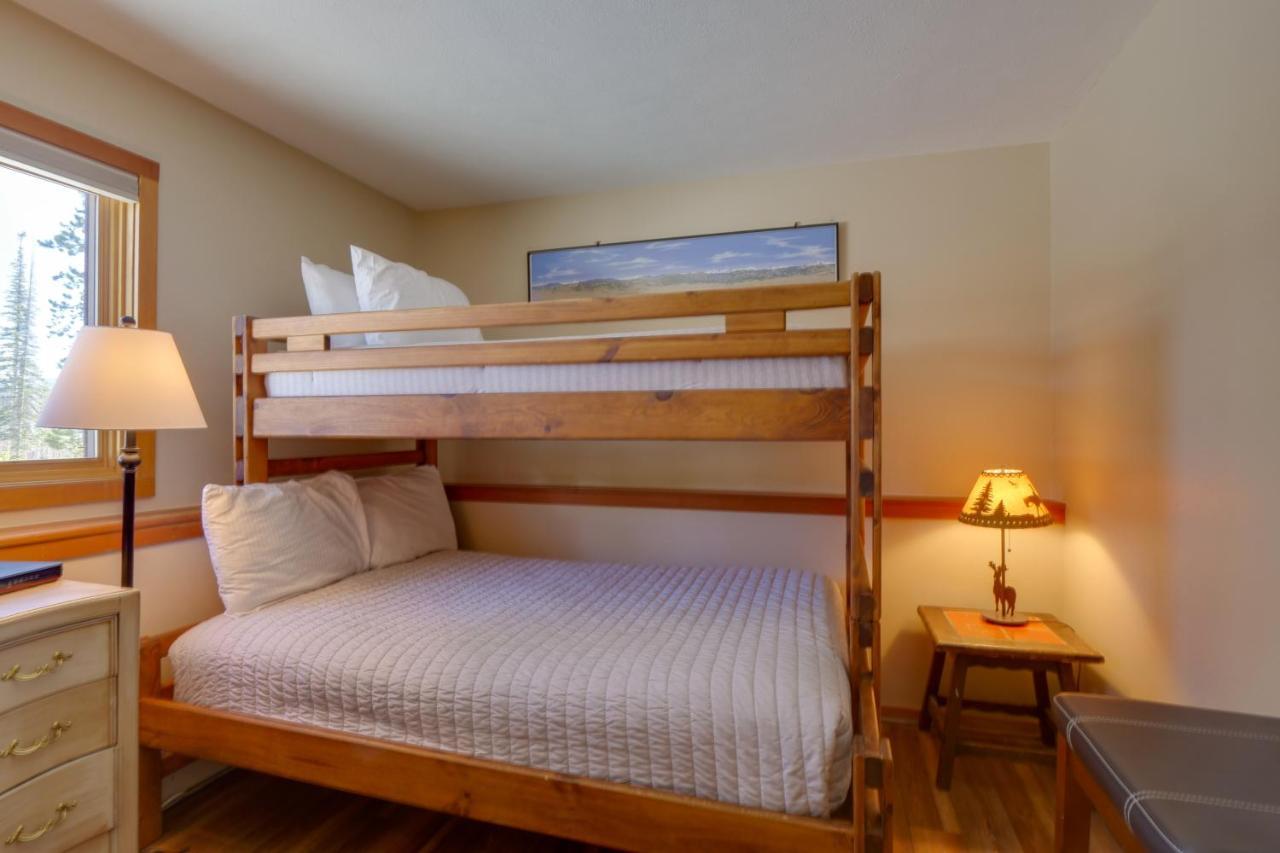 Silverthorne Condo Patio, Mtn Views, Pool Access! Exterior photo