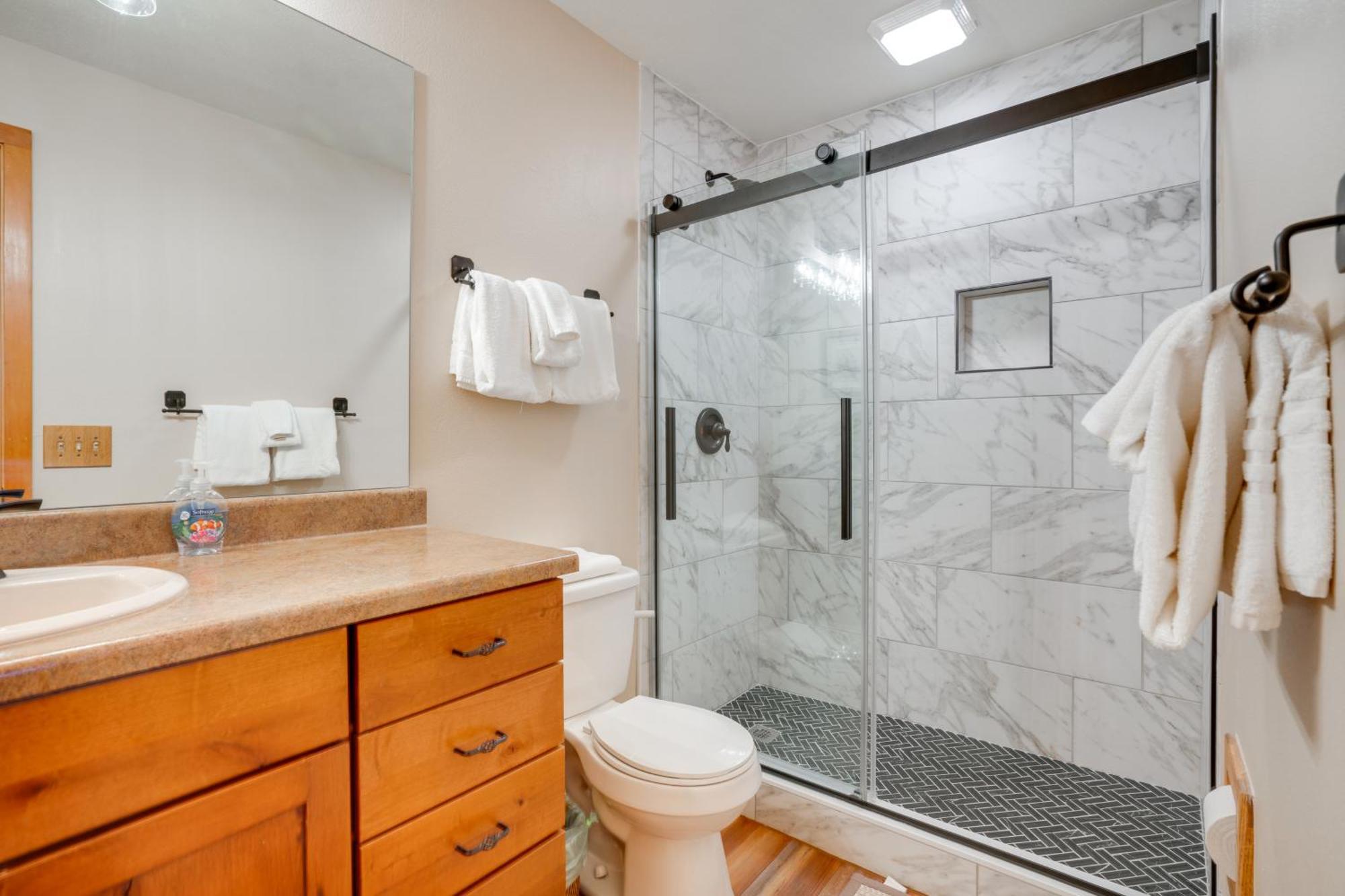 Silverthorne Condo Patio, Mtn Views, Pool Access! Exterior photo